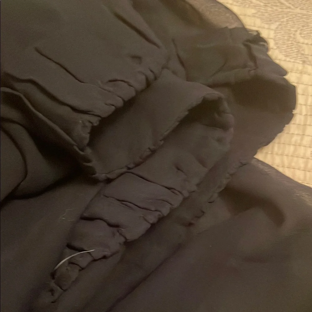 NWT Worth dark  blue   silk Sheer wrap scarf/raffle